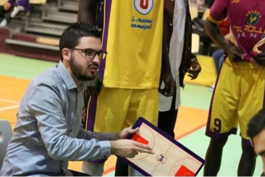 BASKET :  ENTREVUE AVEC WILLIAM RAMADOUR COACH DU VAB L'AVENIR EST FLOU