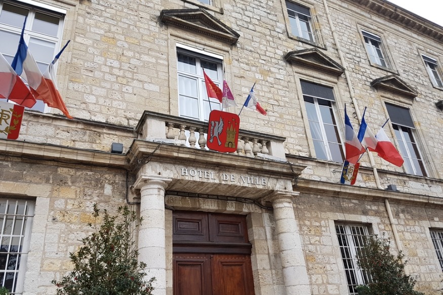 AGEN MAIRIE  : RETRAIT DE LA DÉLÉGATION DE BERTRAND GIRARDI