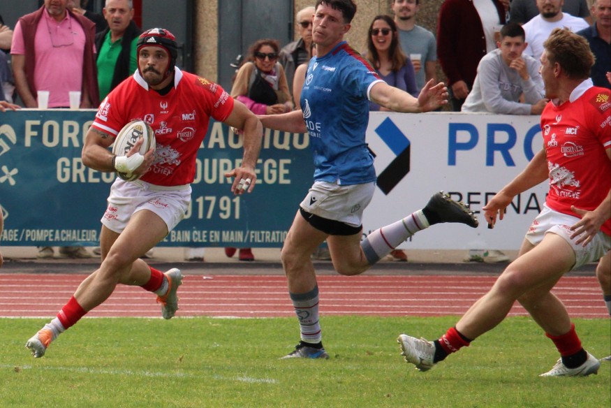 Auch: 	Rugby   Victoire de la Nationale 2
