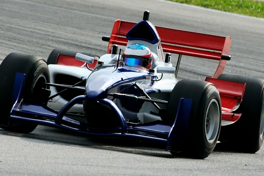 Lewis Hamilton recevra un énorme salaire chez Ferrari en formule 1.