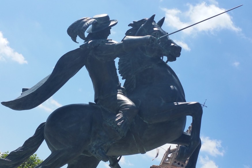 Un squelette pouvant appartenir au véritable d'Artagnan, Charles de Batz de Castelmore ?